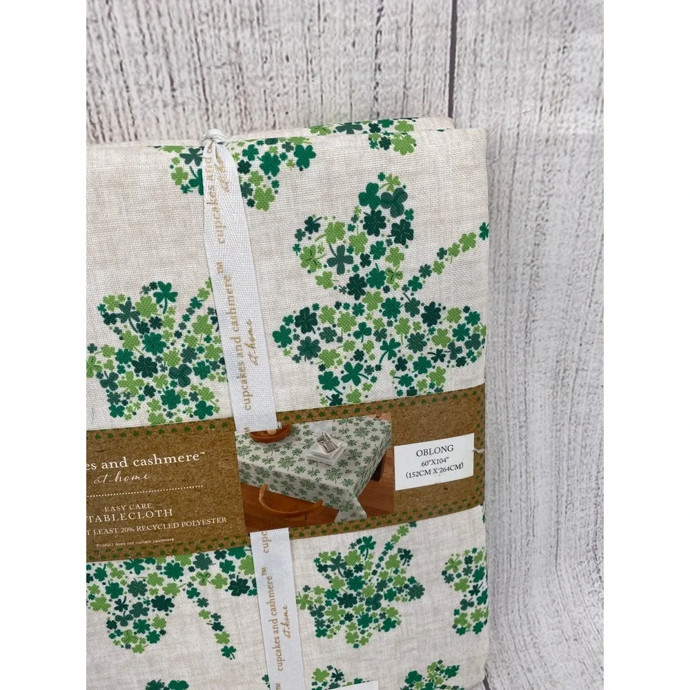 Cupcakes and Cashmere Tablecloth 60x104 Green Shamrock Clover Oblong Festive